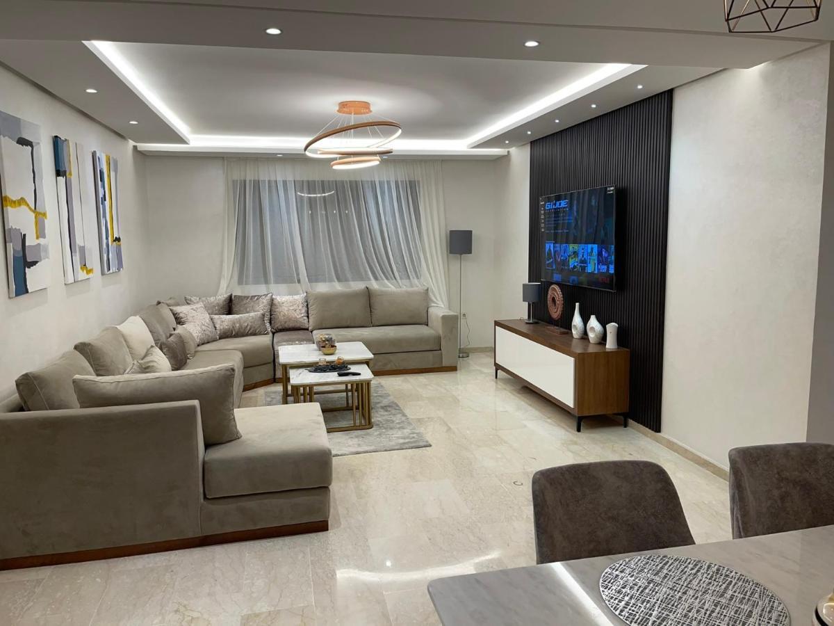 Luxury Modern Apartment In The Heart Of Marrakesh. Exterior photo